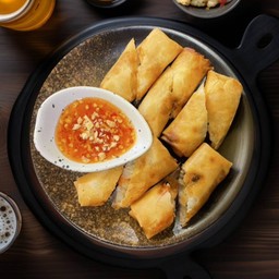 ปอเปี้ยะกุ้งสติ๊ก