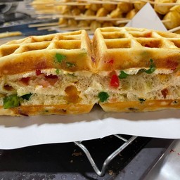 วาฟเฟิลผลไม้รวม