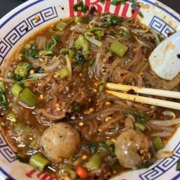 ก๋วยเตี๋ยวแชมป์ตลาดนัดสายไหม ตลาดนัดสาย