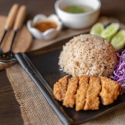 ข้าวมันไก่ทอด