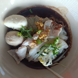 ก๋วยเตี๋ยวเนื้อสด-เนื้อเปื่อย