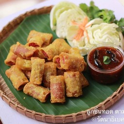 ลูกชิ้นทอด เฟรนช์ฟรายส์ ตามส่ง รัตนาธิเบศร์