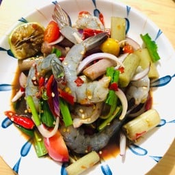 ตำไหลบัวกุ้งสด