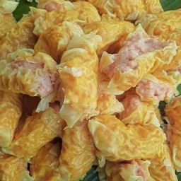 เกี๊ยวต้มหมูเด้งน้ำจิ้มซีฟู้ดรสเด็ด