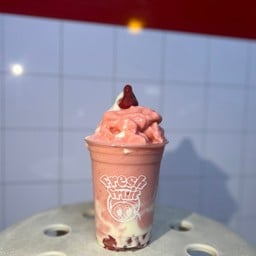 สตอเบอร์รี่สมูทตี้