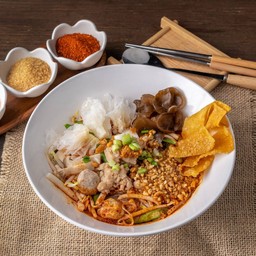 ก๋วยเตี๋ยวต้มยำสุโขทัย