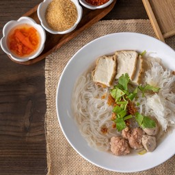 ก๋วยเตี๋ยวน้ำใส