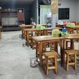 ต้มเลือดหมู รสเด็ด หน้าปั๊มปตท. ก่อนถีงแยกบิ๊กซี