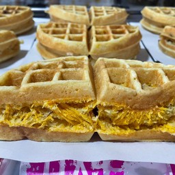 วาฟเฟิลฝอยทอง