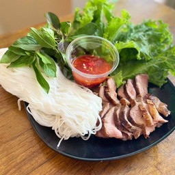 เซ็ทเมี่ยงหมูย่าง