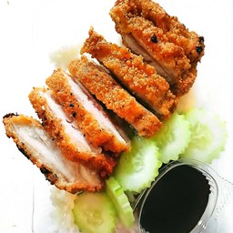 ข้าวสะโพกไก่กรอบเทอริยากิ