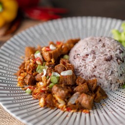 หมูกรอบคั่วพริกเกลือ