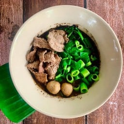 ก๋วยเตี๋ยวเรือชายน้ำ ปตท บึงหนองโคตร