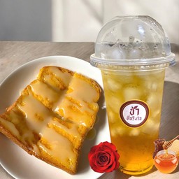 ชากุหลาบน้ำผึ้ง + ขนมปังปิ้ง