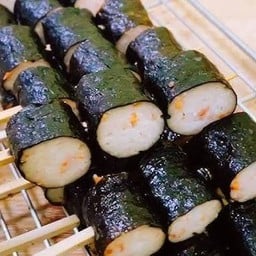 กุ้งพันสาหร่าย