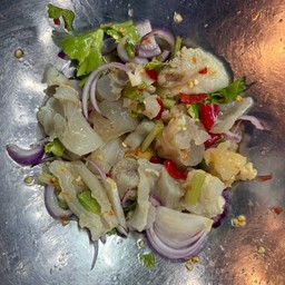 ยำเอ็นแก้ว