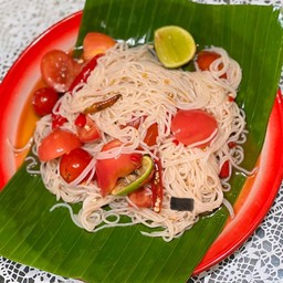 ตำขนมจีน