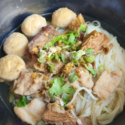 ก๋วยเตี๋ยวหมู