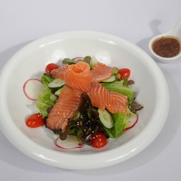 สลัดแซลมอน