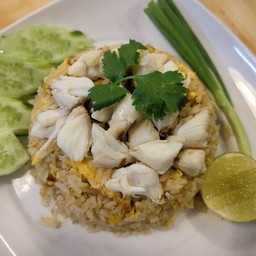 ข้าวผัดปูก้อน