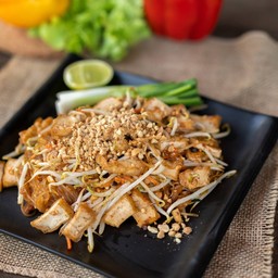 ผัดไทย vegan pad thai