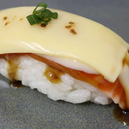 77 แซลมอนสดเทริยากิชีส