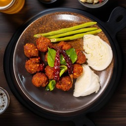 ลาบหมูทอด