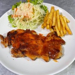 สะโพกไก่สไปร์ทซี่ซอสหมาล่า