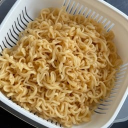 มาม่าลวก