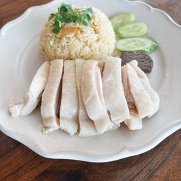 ข้าวมันไก่เน้นเนื้อ ยกกำลัง 2