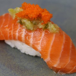 75 แซลมอนซีฟู้ด ไข่กุ้ง