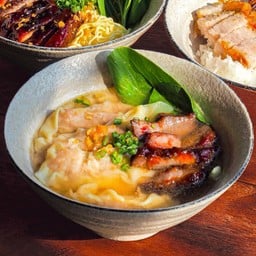 เกี๊ยวน้ำหมูแดงฮ่องกง