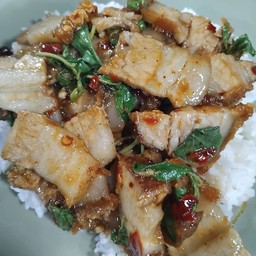 Crispy Pork With Basil Rice (Extra)