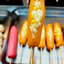 ไส้กรอกเนยยัดไส้ชีสข้าวโพด