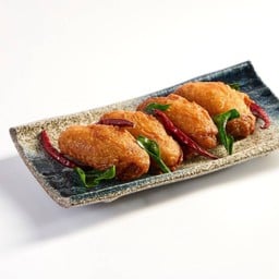 ปีกไก่ทอดน้ำปลา