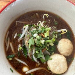 บ้านตามสั่ง (อาหารตามสั่ง ของทานเล่น) สามโคก