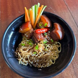 บะหมี่ตงโพโร่