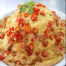 ข้าวไข่เจียวใส่พริกสด