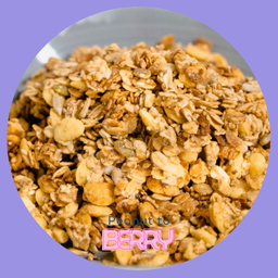 Homemade Oat Granola  ไม่มีถั่ว มีส่วนผสมของไข่ขาว 30 กรัม