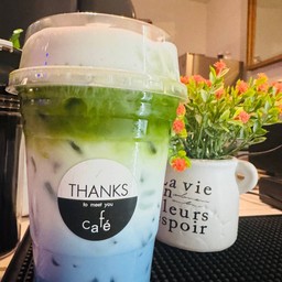 ชาเขียวนมอัญชัน