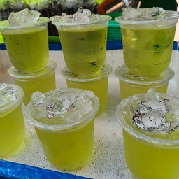 น้ำใบเตย หวานน้อย ไม่แต่งกลิ่น ไม่ใส่สี