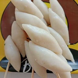 ลูกชิ้นทอดซอย6 เจ้าพ่อเสือซอย6