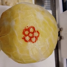 พายเผือกฝอยทองใบเตยไข่เค็ม