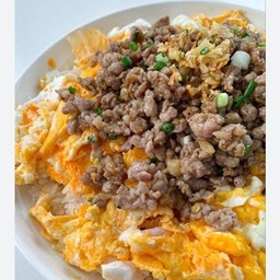 ข้าวไข่ยวนหมูสับ