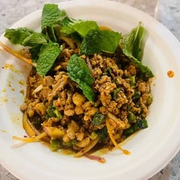 ร้านลาบหมูบัตรคิว
