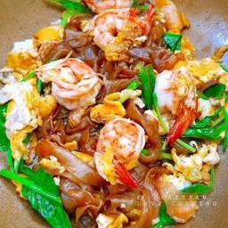 ผัดซีอิ้วทะเล