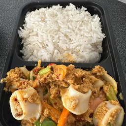 ข้าวทะเลผัดผงกะหรี่