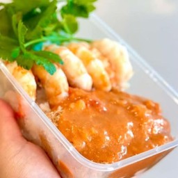 ข้าวหน้ากุ้งแกะมันเยิ้มๆ