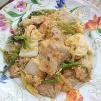 กระเพราถาดเจ๊นะ&ตำยำแซ่บ
