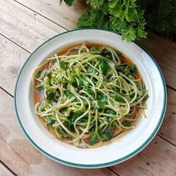 ผัดทานตะวันน้ำมันหอย